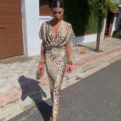 Vestido elegante con drapeado